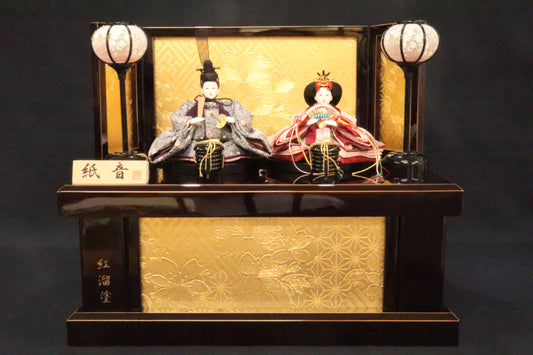 収納親王飾り雛人形（43cm×30cm×36cm）