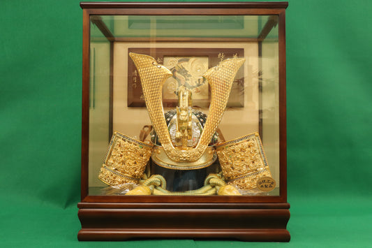 兜平飾り着用ケース五月人形セット (47cmx36cmx54cm)【送料無料】