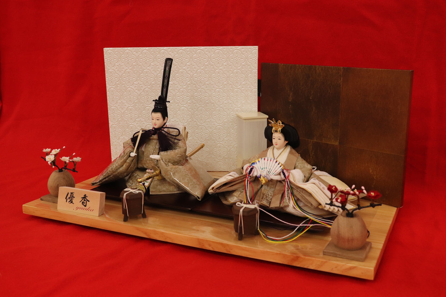 親王飾り雛人形セット （55㎝ ×32㎝×27㎝）