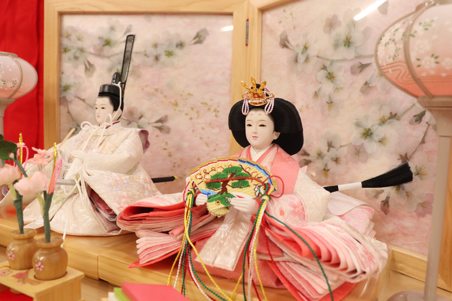 親王飾り雛人形セット (56cmx40cmx57cm)