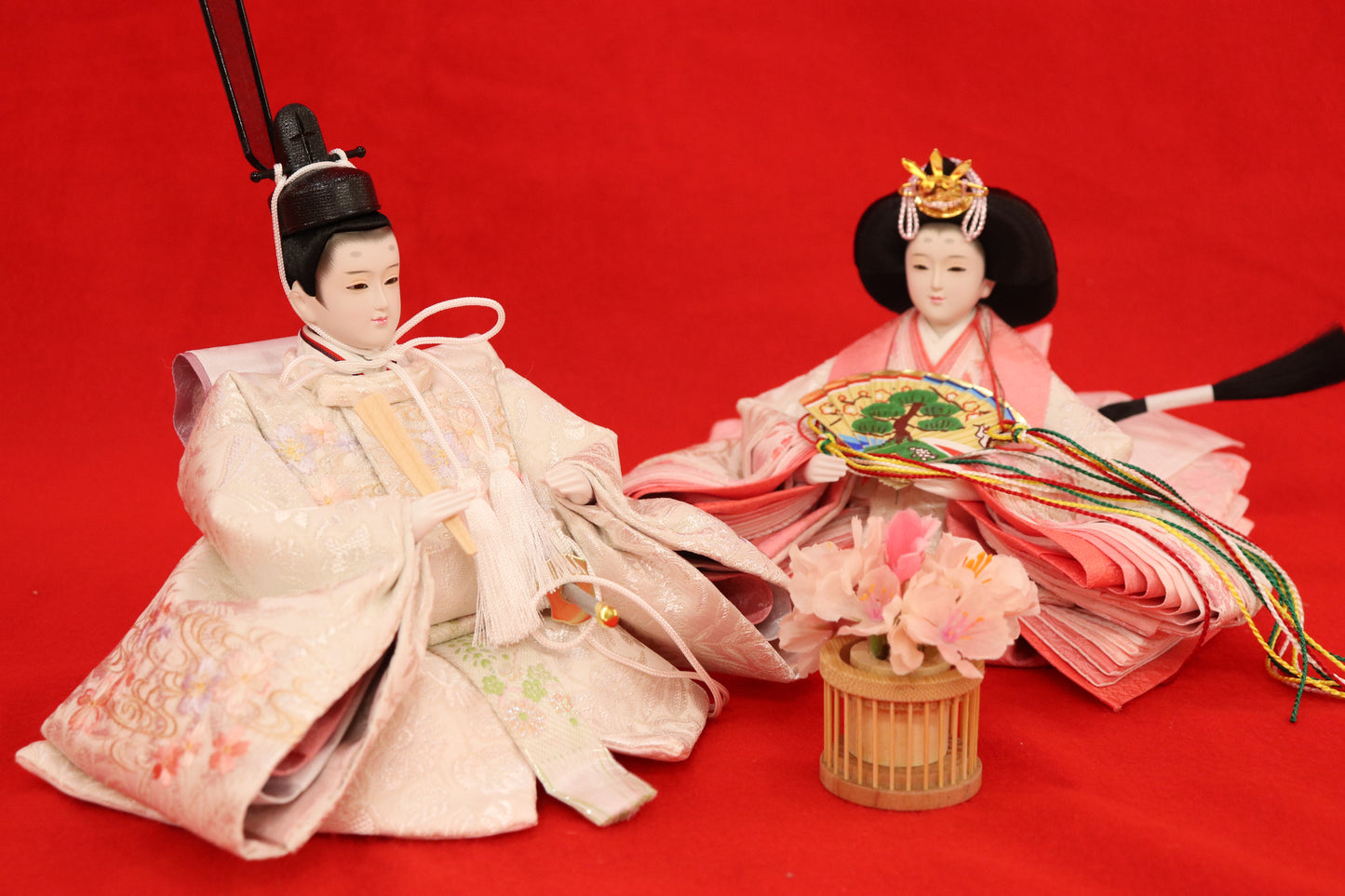 親王飾り雛人形セット (56cmx40cmx57cm)