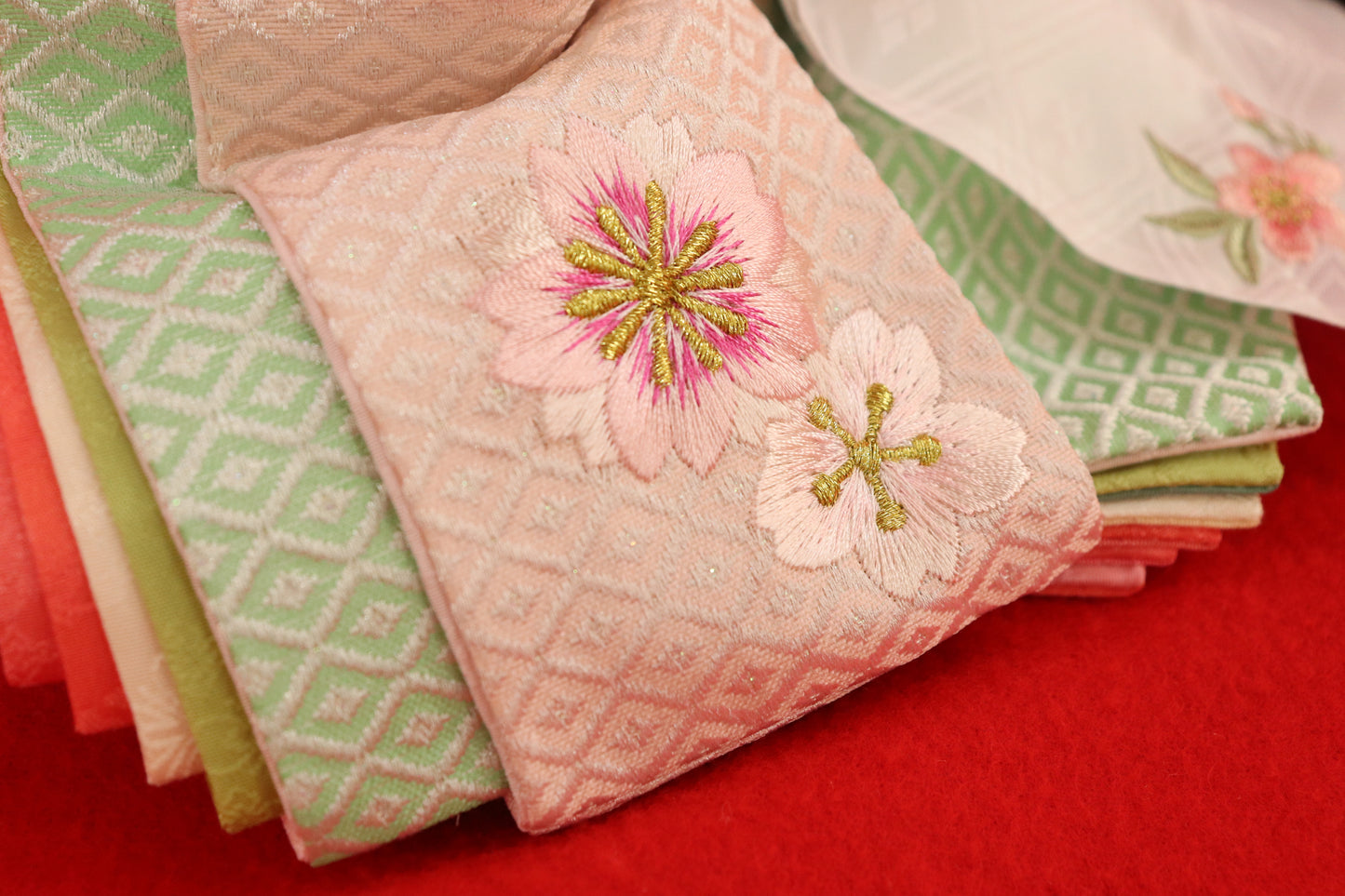 親王飾り雛人形セット (55cm×38cm×26cm)