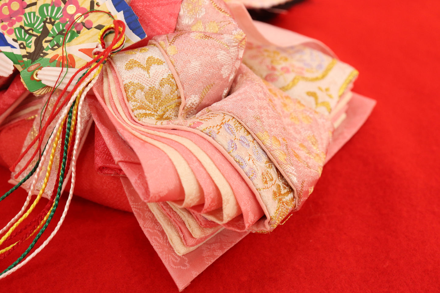 収納五人飾り雛人形セット(60cm×53cm×63cm)