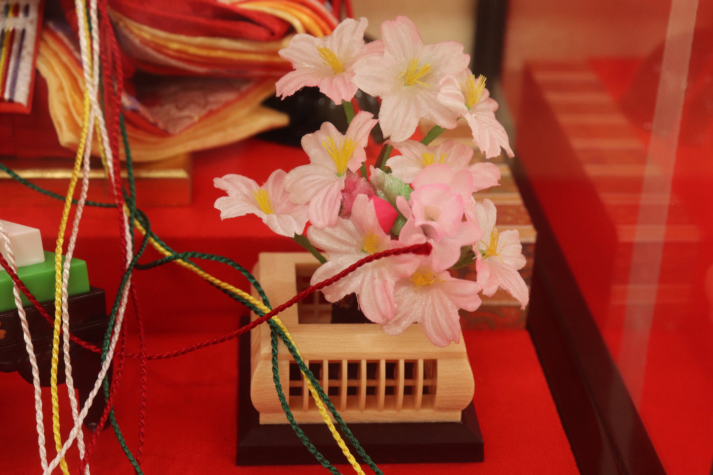 雛人形ガラスケース (46cmx26cmx23cm)