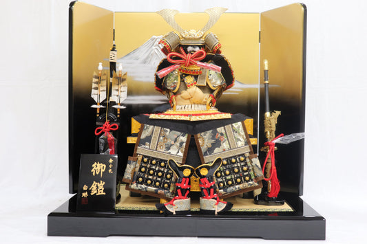 鎧平飾り五月人形セット (70cmx45cmx66cm)【送料無料】