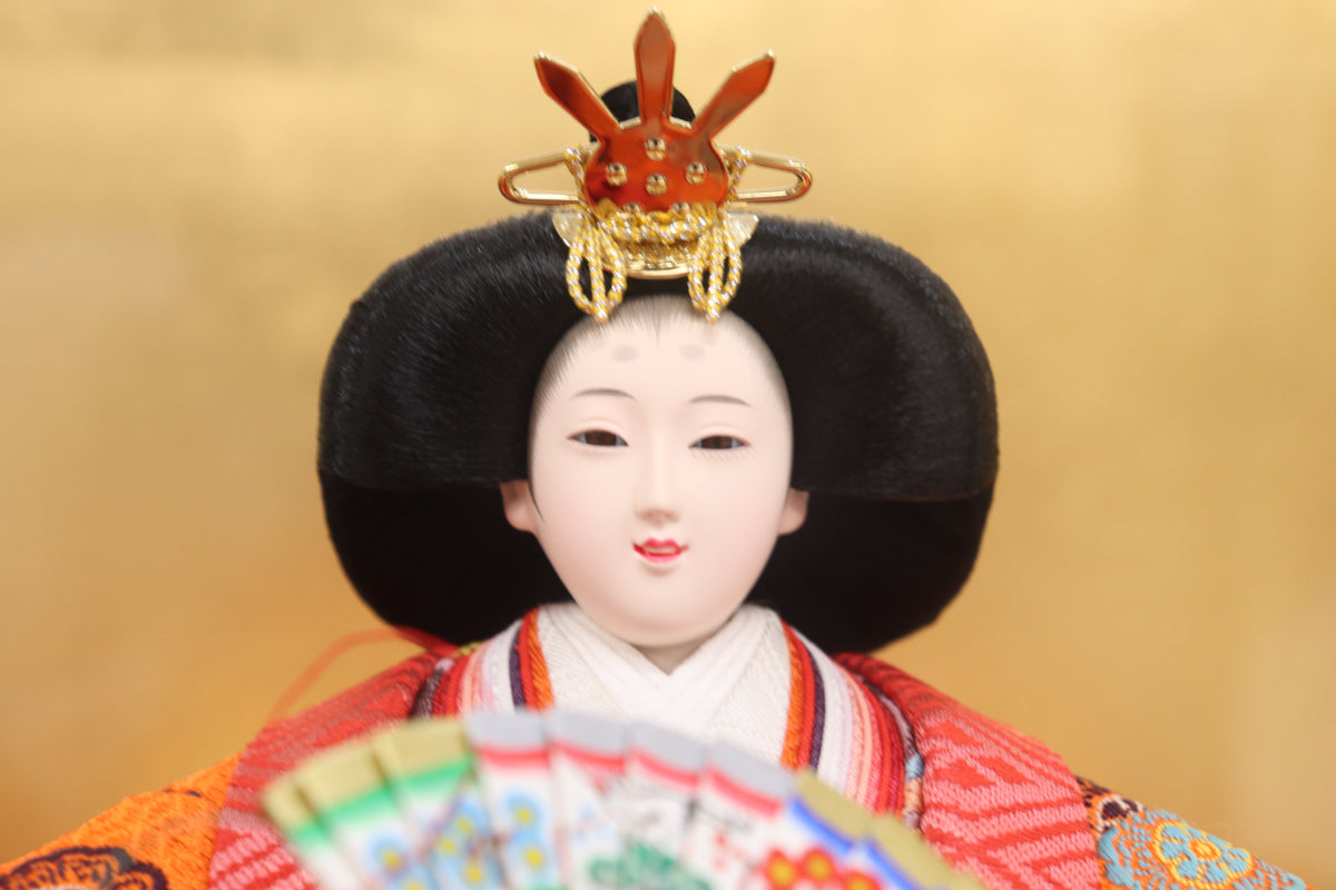 親王飾り雛人形(70cmx36cmx31cm)