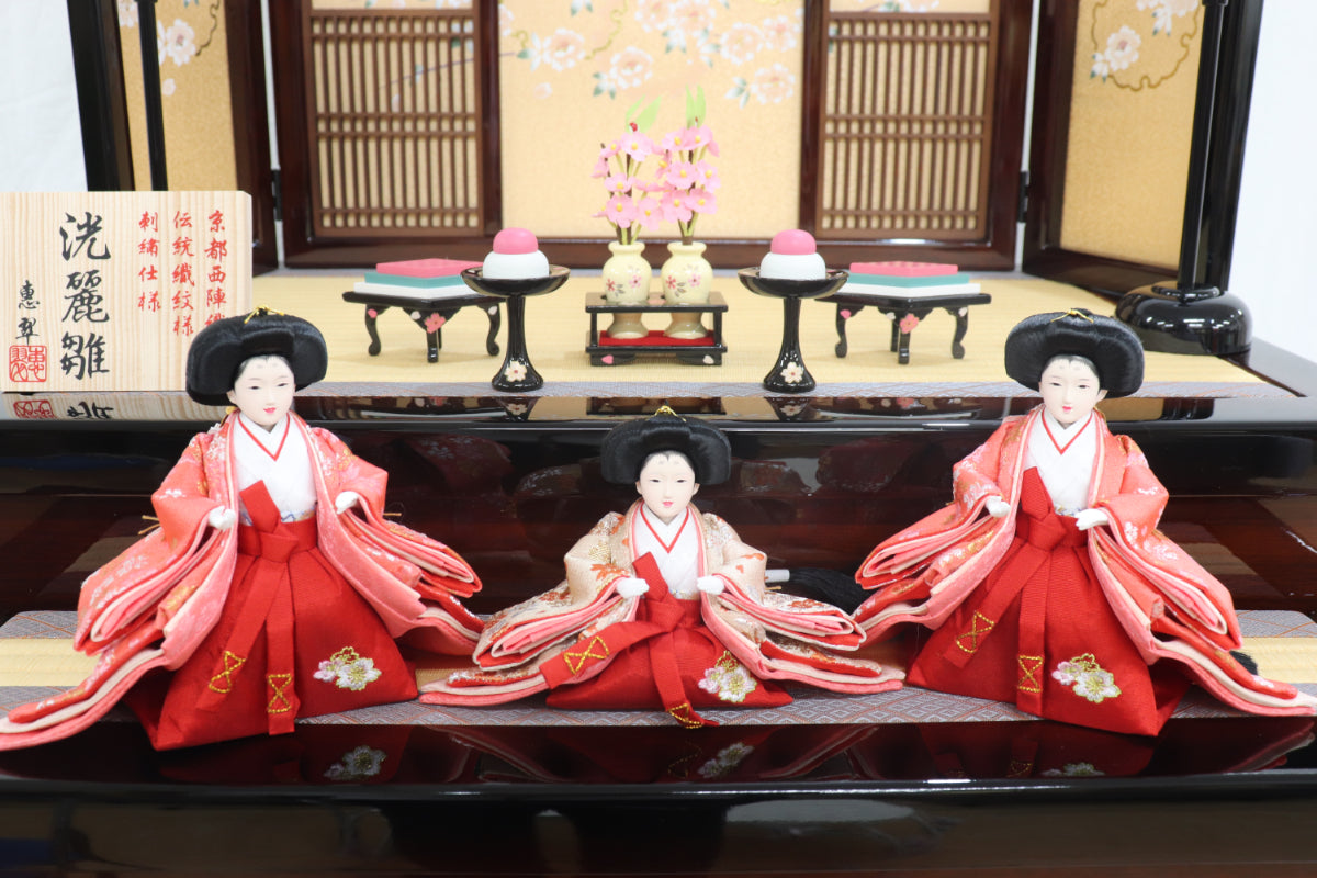 収納五人飾り雛人形セット(75cmx71cmx81cm)